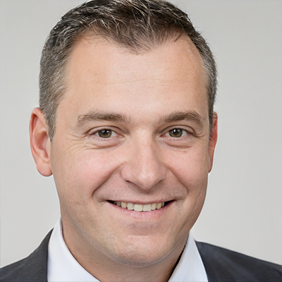 20 Experts List the Social Media Books You Should Definitely Read 14 mike thompson