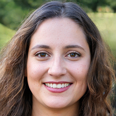 Experts Insights: How to Build an Engaging Social Media Community 52 Venessa Ezekiel