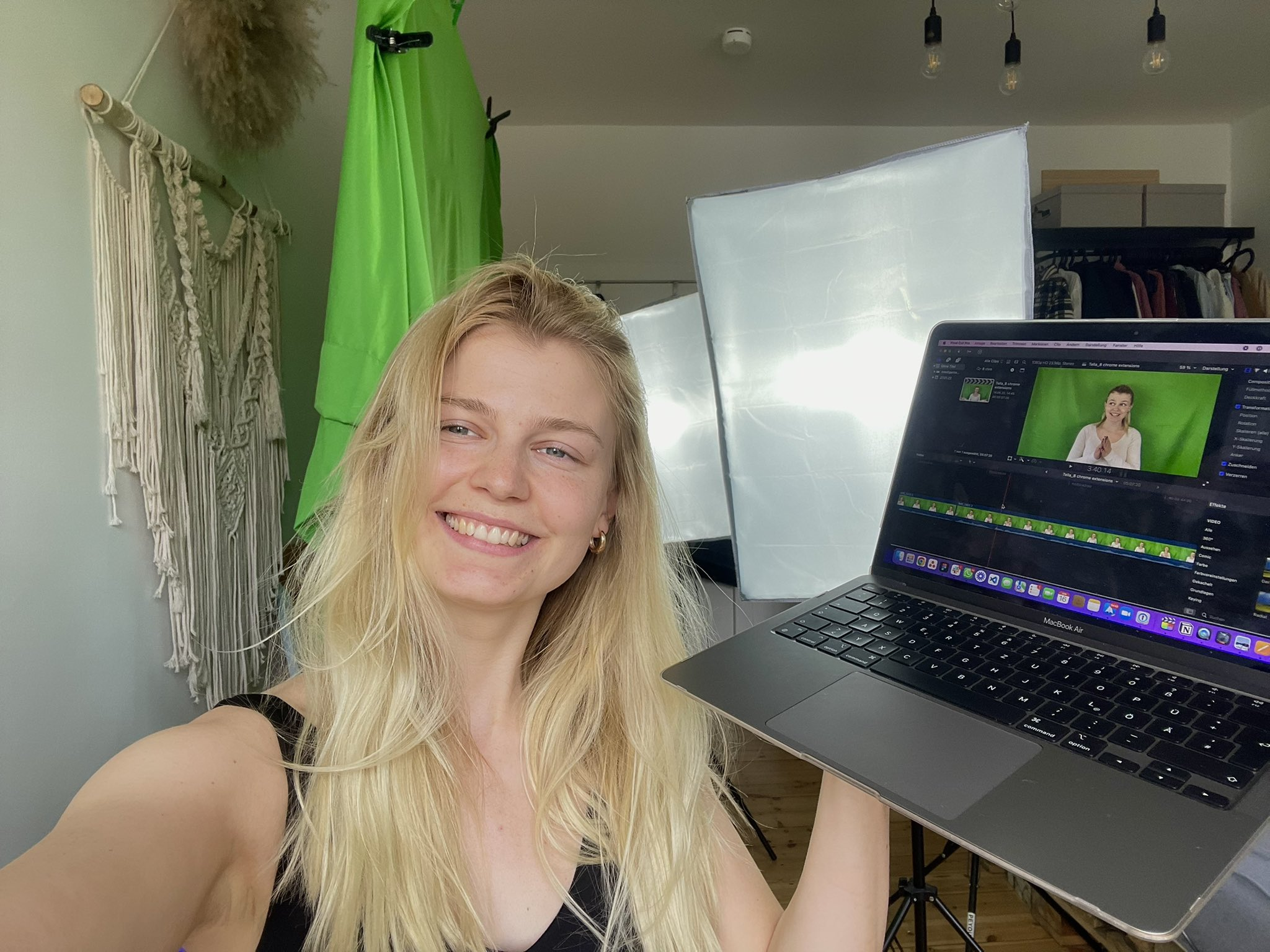 Svenja Sheds Light on Her Successful Journey as a Video Creator 4 Svenja Workspace