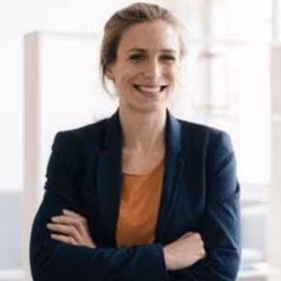The Twitter API Shift: Assessing the Impact of Paid Tiers on Businesses in the SaaS Industry 12 Eva Decker