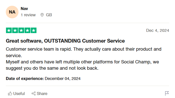 a social champ user praised its customer service