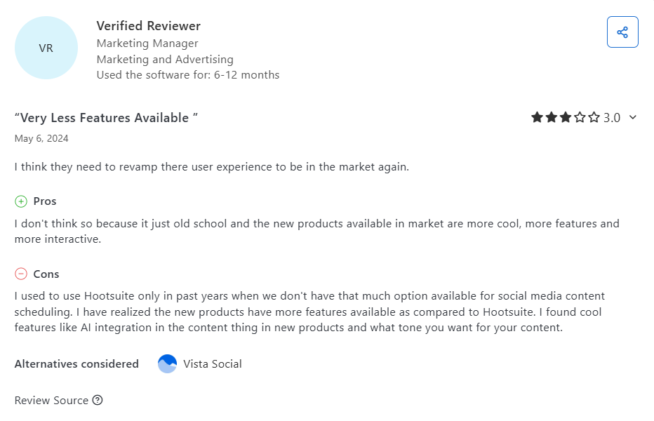 A Hootsuite User Reviewed With a Three-Star Rating